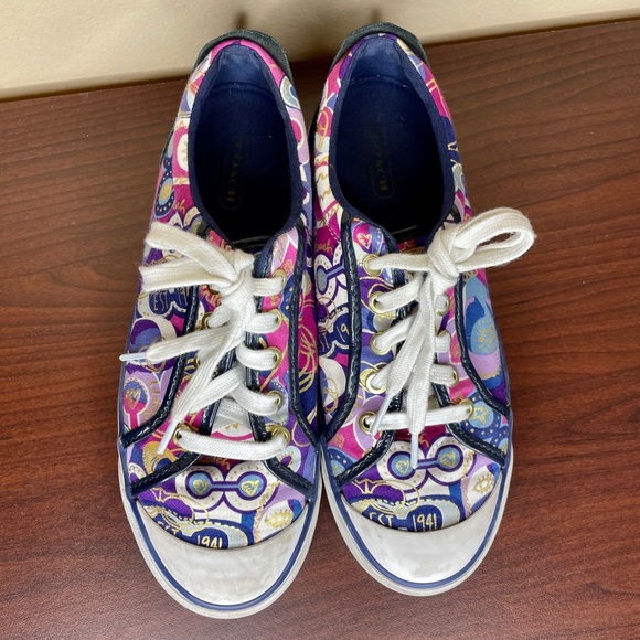 ❌SOLD❌Coach Barrett Poppy Sneaker Size 8 - Picture 2 of 13